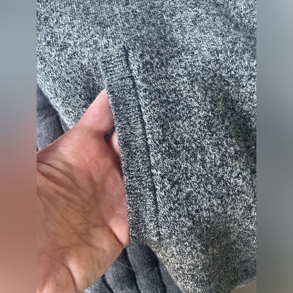 Margaret O’Leary cashmere sweater cardigan & sweater pin, 100% cashmere 🆕 - Picture 7 of 9